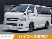 2010 TOYOTA HIACE VAN