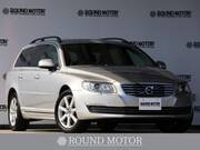 2015 VOLVO V70
