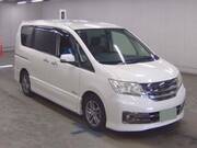 2013 NISSAN SERENA