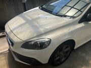 2013 VOLVO V40