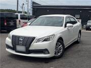 2014 TOYOTA CROWN