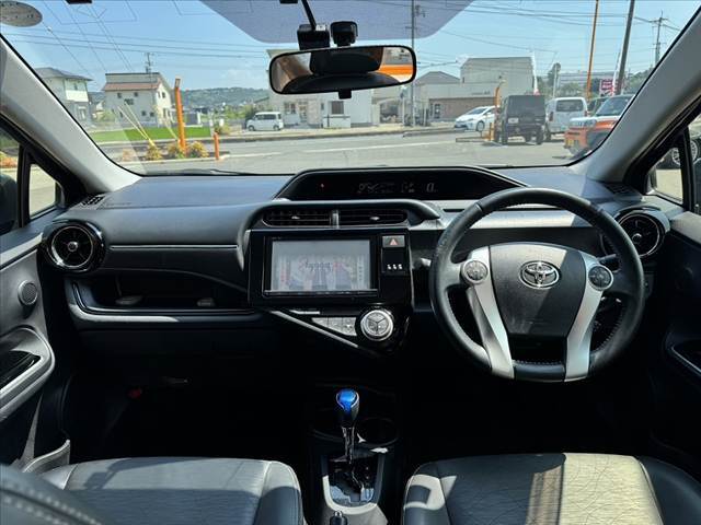 Mazda Bongo front view