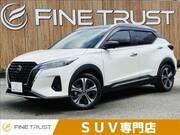 2020 NISSAN KICKS