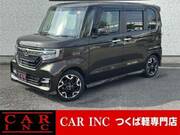 2018 HONDA N-BOX CUSTOM
