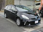2012 TOYOTA PRIUS ALPHA