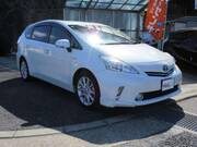 2012 TOYOTA PRIUS ALPHA