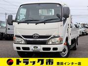 2015 TOYOTA DYNA