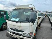 2015 HINO DUTRO FLAT BODY