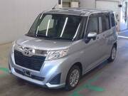 2019 TOYOTA ROOMY