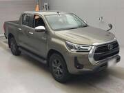 2022 TOYOTA HILUX