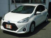2016 TOYOTA AQUA
