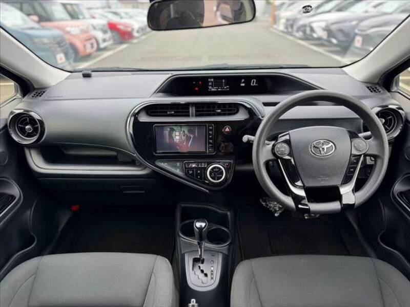2019 TOYOTA AQUA for sale - photo 3