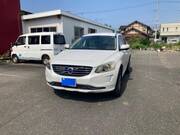 2015 VOLVO XC60