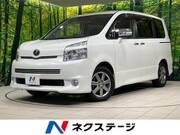 2010 TOYOTA VOXY