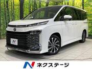 2022 TOYOTA VOXY