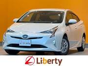 2017 TOYOTA PRIUS