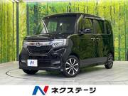 2017 HONDA N-BOX CUSTOM