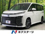 2022 TOYOTA VOXY