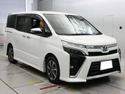 2019 TOYOTA VOXY
