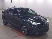 2022 TOYOTA C-HR