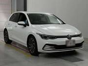 2023 VOLKSWAGEN GOLF