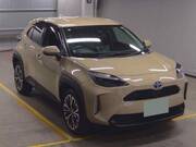 2021 TOYOTA YARIS CROSS
