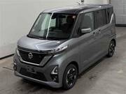2022 NISSAN ROOX
