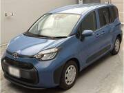 2024 TOYOTA SIENTA