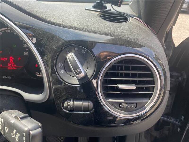 2012 VOLKSWAGEN THE BEETLE for sale - photo 11