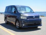 2009 TOYOTA VOXY