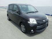 2011 TOYOTA SIENTA