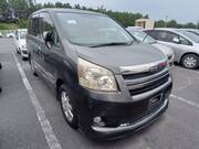 2010 TOYOTA NOAH S