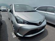 2016 TOYOTA VITZ F