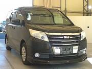 2014 TOYOTA NOAH X
