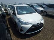 2019 TOYOTA VITZ F