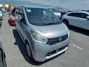 2013 NISSAN DAYZ