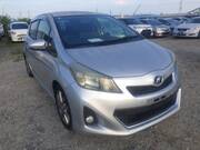 2013 TOYOTA VITZ RS