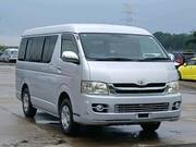 2010 TOYOTA HIACE WAGON GL
