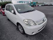 2011 TOYOTA RAUM