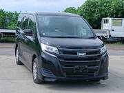 2017 TOYOTA NOAH X