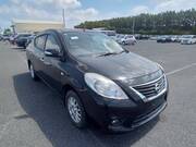 2013 NISSAN LATIO X