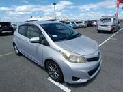 2013 TOYOTA VITZ F SMILE EDITION