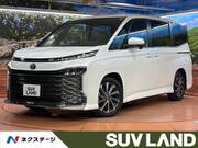 2022 TOYOTA VOXY