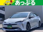 2019 TOYOTA PRIUS