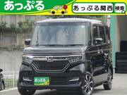 2017 HONDA N-BOX CUSTOM