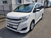 2017 TOYOTA NOAH X