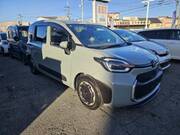 2023 TOYOTA SIENTA