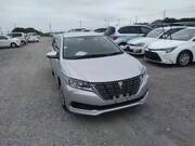 2019 TOYOTA PREMIO F