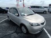 2003 MAZDA DEMIO CASUAL