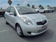 2007 TOYOTA VITZ F
